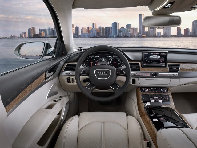 Audi A8 2011. Audi A8 2011 Interior - The
