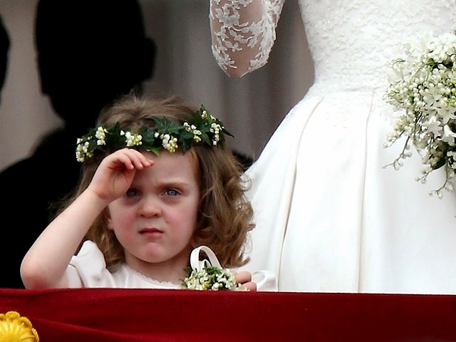 Royal Wedding England Bridesmaid Grace van Cutsem on the Balcony of Buckingham Palace London - The little bridesmaid, 3-year-old goddaughter of Prince William, Grace van Cutsem, seems to be tired on the balcony of Buckingham palace in London, England, after ceremony of the royal wedding of Prince William, Duke of Cambridge and Catherine, Duchess of Cambridge on April 29, 2011. - , Royal, wedding, weddings, England, bridesmaid, bridesmaids, Grace, Cutsem, balcony, balconies, Buckingham, palace, palaces, London, celebrities, celebrity, show, shows, ceremony, ceremonies, event, events, entertainment, entertainments, place, places, travel, travels, tour, tours, year, years, goddaughter, prince, princes, William, duke, dukes, Cambridge, Catherine, duchess, duchesses, April, 2011 - The little bridesmaid, 3-year-old goddaughter of Prince William, Grace van Cutsem, seems to be tired on the balcony of Buckingham palace in London, England, after ceremony of the royal wedding of Prince William, Duke of Cambridge and Catherine, Duchess of Cambridge on April 29, 2011. Подреждайте безплатни онлайн Royal Wedding England Bridesmaid Grace van Cutsem on the Balcony of Buckingham Palace London пъзел игри или изпратете Royal Wedding England Bridesmaid Grace van Cutsem on the Balcony of Buckingham Palace London пъзел игра поздравителна картичка  от puzzles-games.eu.. Royal Wedding England Bridesmaid Grace van Cutsem on the Balcony of Buckingham Palace London пъзел, пъзели, пъзели игри, puzzles-games.eu, пъзел игри, online пъзел игри, free пъзел игри, free online пъзел игри, Royal Wedding England Bridesmaid Grace van Cutsem on the Balcony of Buckingham Palace London free пъзел игра, Royal Wedding England Bridesmaid Grace van Cutsem on the Balcony of Buckingham Palace London online пъзел игра, jigsaw puzzles, Royal Wedding England Bridesmaid Grace van Cutsem on the Balcony of Buckingham Palace London jigsaw puzzle, jigsaw puzzle games, jigsaw puzzles games, Royal Wedding England Bridesmaid Grace van Cutsem on the Balcony of Buckingham Palace London пъзел игра картичка, пъзели игри картички, Royal Wedding England Bridesmaid Grace van Cutsem on the Balcony of Buckingham Palace London пъзел игра поздравителна картичка