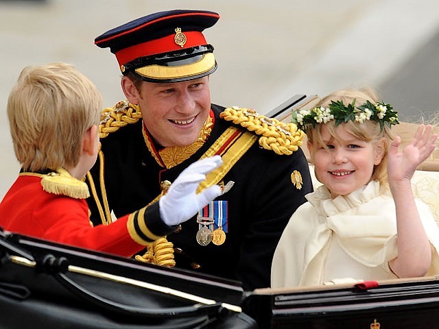 Royal Wedding England Prince Harry with Bridesmaid Lady Louise Windsor and Page Boy Master Tom Pettifer ride towards Buckingham Palace in London - Prince Harry with bridesmaid, Lady Louise Mountbatten-Windsor, ninth in line of succession to the throne and page boy, Master Tom Pettifer, ride in a carriage along the Processional Route, towards Buckingham Palace in London, England, after ceremony of the royal wedding of Prince William and Catherine, Duchess of Cambridge, on April 29, 2011. - , Royal, wedding, weddings, England, prince, princes, Harry, bridesmaid, bridesmaids, Lady, Louise, Windsor, page, boy, boys, Master, Tom, Pettifer, Buckingham, palace, palaces, London, celebrities, celebrity, show, shows, ceremony, ceremonies, event, events, entertainment, entertainments, place, places, travel, travels, tour, tours, Mountbatten, line, lines, succession, successions, throne, thrones, carriage, carriages, Processional, Route, routes, William, Catherine, duchess, duchesses, Cambridge, April, 2011 - Prince Harry with bridesmaid, Lady Louise Mountbatten-Windsor, ninth in line of succession to the throne and page boy, Master Tom Pettifer, ride in a carriage along the Processional Route, towards Buckingham Palace in London, England, after ceremony of the royal wedding of Prince William and Catherine, Duchess of Cambridge, on April 29, 2011. Решайте бесплатные онлайн Royal Wedding England Prince Harry with Bridesmaid Lady Louise Windsor and Page Boy Master Tom Pettifer ride towards Buckingham Palace in London пазлы игры или отправьте Royal Wedding England Prince Harry with Bridesmaid Lady Louise Windsor and Page Boy Master Tom Pettifer ride towards Buckingham Palace in London пазл игру приветственную открытку  из puzzles-games.eu.. Royal Wedding England Prince Harry with Bridesmaid Lady Louise Windsor and Page Boy Master Tom Pettifer ride towards Buckingham Palace in London пазл, пазлы, пазлы игры, puzzles-games.eu, пазл игры, онлайн пазл игры, игры пазлы бесплатно, бесплатно онлайн пазл игры, Royal Wedding England Prince Harry with Bridesmaid Lady Louise Windsor and Page Boy Master Tom Pettifer ride towards Buckingham Palace in London бесплатно пазл игра, Royal Wedding England Prince Harry with Bridesmaid Lady Louise Windsor and Page Boy Master Tom Pettifer ride towards Buckingham Palace in London онлайн пазл игра , jigsaw puzzles, Royal Wedding England Prince Harry with Bridesmaid Lady Louise Windsor and Page Boy Master Tom Pettifer ride towards Buckingham Palace in London jigsaw puzzle, jigsaw puzzle games, jigsaw puzzles games, Royal Wedding England Prince Harry with Bridesmaid Lady Louise Windsor and Page Boy Master Tom Pettifer ride towards Buckingham Palace in London пазл игра открытка, пазлы игры открытки, Royal Wedding England Prince Harry with Bridesmaid Lady Louise Windsor and Page Boy Master Tom Pettifer ride towards Buckingham Palace in London пазл игра приветственная открытка