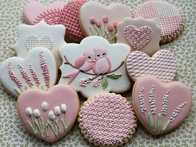 Floral Cookies by Miss Biscuit Melbourne Australia - Beautiful floral set of custom made cookies by Julia, for hers own home-based cookie shop 'Miss Biscuit' in Melbourne Australia.  <br />
These exquisite fine art cookies in predominating soft colors, intricately decorated with floral motives as pink tulips, love birds, elegant laces, hearts and flowers, are a wonderful romantic surprise for Valentine's Day. - , floral, cookies, cookie, Miss, Biscuit, biscuits, Melbourne, Australia, food, foods, holiday, holidays, beautiful, set, sets, custom, Julia, own, home, shop, shops, exquisite, fine, art, soft, colors, color, intricately, motives, motif, pink, tulips, tulip, love, birds, bird, elegant, laces, lace, hearts, heart, flowers, flower, wonderful, romantic, surprise, Valentines, day, days - Beautiful floral set of custom made cookies by Julia, for hers own home-based cookie shop 'Miss Biscuit' in Melbourne Australia.  <br />
These exquisite fine art cookies in predominating soft colors, intricately decorated with floral motives as pink tulips, love birds, elegant laces, hearts and flowers, are a wonderful romantic surprise for Valentine's Day. Resuelve rompecabezas en línea gratis Floral Cookies by Miss Biscuit Melbourne Australia juegos puzzle o enviar Floral Cookies by Miss Biscuit Melbourne Australia juego de puzzle tarjetas electrónicas de felicitación  de puzzles-games.eu.. Floral Cookies by Miss Biscuit Melbourne Australia puzzle, puzzles, rompecabezas juegos, puzzles-games.eu, juegos de puzzle, juegos en línea del rompecabezas, juegos gratis puzzle, juegos en línea gratis rompecabezas, Floral Cookies by Miss Biscuit Melbourne Australia juego de puzzle gratuito, Floral Cookies by Miss Biscuit Melbourne Australia juego de rompecabezas en línea, jigsaw puzzles, Floral Cookies by Miss Biscuit Melbourne Australia jigsaw puzzle, jigsaw puzzle games, jigsaw puzzles games, Floral Cookies by Miss Biscuit Melbourne Australia rompecabezas de juego tarjeta electrónica, juegos de puzzles tarjetas electrónicas, Floral Cookies by Miss Biscuit Melbourne Australia puzzle tarjeta electrónica de felicitación