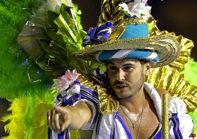 carnival in rio 2011. Rio Carnival Brazil 2011
