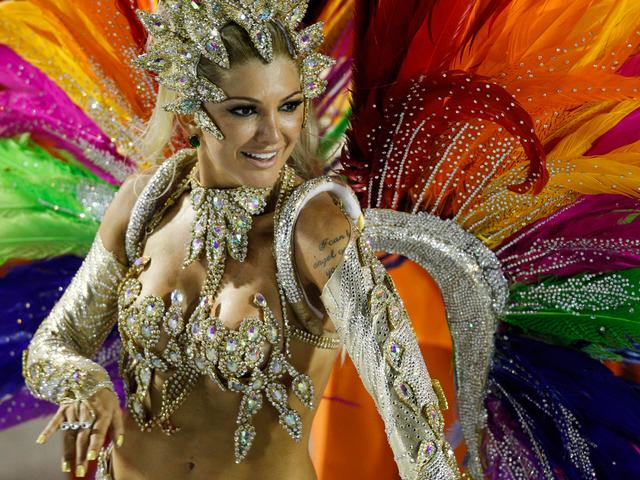 Rio Carnival Brazil Wallpaper - Wallpaper with a Samba dancer, who performs at the Sambadrome, during the annual Carnival in Rio de Janeiro, Brazil. The Rio Carnival is the biggest entertainment in the world, with the participation of various samba schools, each of which with around 3,500 to 4,000 performers, where there is something for everyone, a hot tropical sun, a clear blue sky, hundreds of thousands of partygoers who’ve taken over the streets, samba tunes and costumes that captivate the hearts of young and old. - , Rio, carnival, carnivals, Brazil, wallpaper, wallpapers, show, shows, festival, festivals, celebrations, celebration, feast, feasts, festivities, festivity, Samba, dancer, dancers, Sambadrome, annual, Janeiro, entertainment, entertainments, world, schools, school, performers, performer, hot, tropical, sun, clear, blue, sky, hundreds, thousands, of, partygoers, streets, street, tunes, tune, costumes, costume, heart, hearts, young, old - Wallpaper with a Samba dancer, who performs at the Sambadrome, during the annual Carnival in Rio de Janeiro, Brazil. The Rio Carnival is the biggest entertainment in the world, with the participation of various samba schools, each of which with around 3,500 to 4,000 performers, where there is something for everyone, a hot tropical sun, a clear blue sky, hundreds of thousands of partygoers who’ve taken over the streets, samba tunes and costumes that captivate the hearts of young and old. Подреждайте безплатни онлайн Rio Carnival Brazil Wallpaper пъзел игри или изпратете Rio Carnival Brazil Wallpaper пъзел игра поздравителна картичка  от puzzles-games.eu.. Rio Carnival Brazil Wallpaper пъзел, пъзели, пъзели игри, puzzles-games.eu, пъзел игри, online пъзел игри, free пъзел игри, free online пъзел игри, Rio Carnival Brazil Wallpaper free пъзел игра, Rio Carnival Brazil Wallpaper online пъзел игра, jigsaw puzzles, Rio Carnival Brazil Wallpaper jigsaw puzzle, jigsaw puzzle games, jigsaw puzzles games, Rio Carnival Brazil Wallpaper пъзел игра картичка, пъзели игри картички, Rio Carnival Brazil Wallpaper пъзел игра поздравителна картичка