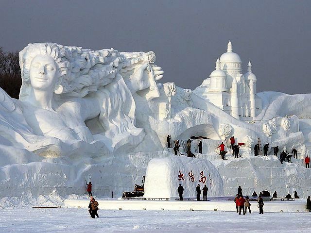 Romantic Feelings Snow Sculpture Harbin Heilongjiang China - 'Romantic Feelings', a snow sculpture from the annual international festival in Harbin, a capital of the most northeastern province Heilongjiang in China (2012), one of the largest events of its kind. With its great size, 115 ft in height and 656 ft in length, it is the largest snow sculpture ever created. - , romantic, feelings, feeling, snow, snows, sculpture, sculptures, Harbin, Heilongjiang, China, show, shows, places, place, nature, natures, travel, travel, tour, tours, trip, trips, annual, international, festival, festivals, capital, capitals, northeastern, province, provinces, 2012, events, event, kind, kinds, great, size, sizes, height, length, largest, ever, created - 'Romantic Feelings', a snow sculpture from the annual international festival in Harbin, a capital of the most northeastern province Heilongjiang in China (2012), one of the largest events of its kind. With its great size, 115 ft in height and 656 ft in length, it is the largest snow sculpture ever created. Подреждайте безплатни онлайн Romantic Feelings Snow Sculpture Harbin Heilongjiang China пъзел игри или изпратете Romantic Feelings Snow Sculpture Harbin Heilongjiang China пъзел игра поздравителна картичка  от puzzles-games.eu.. Romantic Feelings Snow Sculpture Harbin Heilongjiang China пъзел, пъзели, пъзели игри, puzzles-games.eu, пъзел игри, online пъзел игри, free пъзел игри, free online пъзел игри, Romantic Feelings Snow Sculpture Harbin Heilongjiang China free пъзел игра, Romantic Feelings Snow Sculpture Harbin Heilongjiang China online пъзел игра, jigsaw puzzles, Romantic Feelings Snow Sculpture Harbin Heilongjiang China jigsaw puzzle, jigsaw puzzle games, jigsaw puzzles games, Romantic Feelings Snow Sculpture Harbin Heilongjiang China пъзел игра картичка, пъзели игри картички, Romantic Feelings Snow Sculpture Harbin Heilongjiang China пъзел игра поздравителна картичка