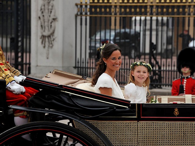 Royal Wedding England Philippa Middleton traveling along Processional Route towards Buckingham Palace London - Philippa Middleton, bridesmaid and sister of Catherine, Duchess of Cambridge, in a royal carriage Ascot Landau with a flower girl, traveling along the Processional Route towards Buckingham Palace, after the wedding ceremony on April 29, 2011 in London, England. - , Royal, wedding, weddings, England, Philippa, Middleton, Ascot, Landau, Processional, Route, routes, Buckingham, palace, palaces, London, show, shows, celebrities, celebrity, ceremony, ceremonies, event, events, entertainment, entertainments, place, places, travel, travels, tour, tours, bridesmaid, bridesmaids, sister, sisters, Catherine, duchess, duchesses, Cambridge, carriage, carriages, flower, girl, girls, April, 2011 - Philippa Middleton, bridesmaid and sister of Catherine, Duchess of Cambridge, in a royal carriage Ascot Landau with a flower girl, traveling along the Processional Route towards Buckingham Palace, after the wedding ceremony on April 29, 2011 in London, England. Решайте бесплатные онлайн Royal Wedding England Philippa Middleton traveling along Processional Route towards Buckingham Palace London пазлы игры или отправьте Royal Wedding England Philippa Middleton traveling along Processional Route towards Buckingham Palace London пазл игру приветственную открытку  из puzzles-games.eu.. Royal Wedding England Philippa Middleton traveling along Processional Route towards Buckingham Palace London пазл, пазлы, пазлы игры, puzzles-games.eu, пазл игры, онлайн пазл игры, игры пазлы бесплатно, бесплатно онлайн пазл игры, Royal Wedding England Philippa Middleton traveling along Processional Route towards Buckingham Palace London бесплатно пазл игра, Royal Wedding England Philippa Middleton traveling along Processional Route towards Buckingham Palace London онлайн пазл игра , jigsaw puzzles, Royal Wedding England Philippa Middleton traveling along Processional Route towards Buckingham Palace London jigsaw puzzle, jigsaw puzzle games, jigsaw puzzles games, Royal Wedding England Philippa Middleton traveling along Processional Route towards Buckingham Palace London пазл игра открытка, пазлы игры открытки, Royal Wedding England Philippa Middleton traveling along Processional Route towards Buckingham Palace London пазл игра приветственная открытка