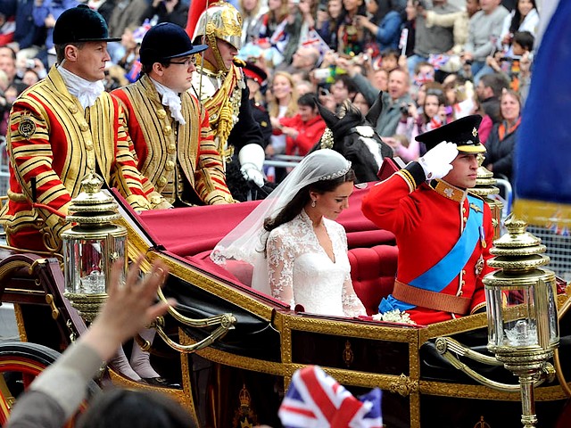 Royal Wedding England Prince William and his wife traveling along Processional Route towards Buckingham Palace London - Prince William, Duke of Cambridge and his wife Catherine, Duchess of Cambridge, are traveling along the Processional Route towards Buckingham Palace, in the royal carriage 1902 State Landau, after ceremony of their wedding, on April 29, 2011 in London, England. - , Royal, wedding, weddings, England, prince, princes, William, wife, wifes, Processional, Route, routes, Buckingham, palace, palaces, London, show, shows, celebrities, celebrity, ceremony, ceremonies, event, events, entertainment, entertainments, place, places, travel, travels, tour, tours, duke, dukes, Catherine, duchess, duchesses, Cambridge, carriage, carriages, 1902, State, Landau, April, 2011 - Prince William, Duke of Cambridge and his wife Catherine, Duchess of Cambridge, are traveling along the Processional Route towards Buckingham Palace, in the royal carriage 1902 State Landau, after ceremony of their wedding, on April 29, 2011 in London, England. Решайте бесплатные онлайн Royal Wedding England Prince William and his wife traveling along Processional Route towards Buckingham Palace London пазлы игры или отправьте Royal Wedding England Prince William and his wife traveling along Processional Route towards Buckingham Palace London пазл игру приветственную открытку  из puzzles-games.eu.. Royal Wedding England Prince William and his wife traveling along Processional Route towards Buckingham Palace London пазл, пазлы, пазлы игры, puzzles-games.eu, пазл игры, онлайн пазл игры, игры пазлы бесплатно, бесплатно онлайн пазл игры, Royal Wedding England Prince William and his wife traveling along Processional Route towards Buckingham Palace London бесплатно пазл игра, Royal Wedding England Prince William and his wife traveling along Processional Route towards Buckingham Palace London онлайн пазл игра , jigsaw puzzles, Royal Wedding England Prince William and his wife traveling along Processional Route towards Buckingham Palace London jigsaw puzzle, jigsaw puzzle games, jigsaw puzzles games, Royal Wedding England Prince William and his wife traveling along Processional Route towards Buckingham Palace London пазл игра открытка, пазлы игры открытки, Royal Wedding England Prince William and his wife traveling along Processional Route towards Buckingham Palace London пазл игра приветственная открытка