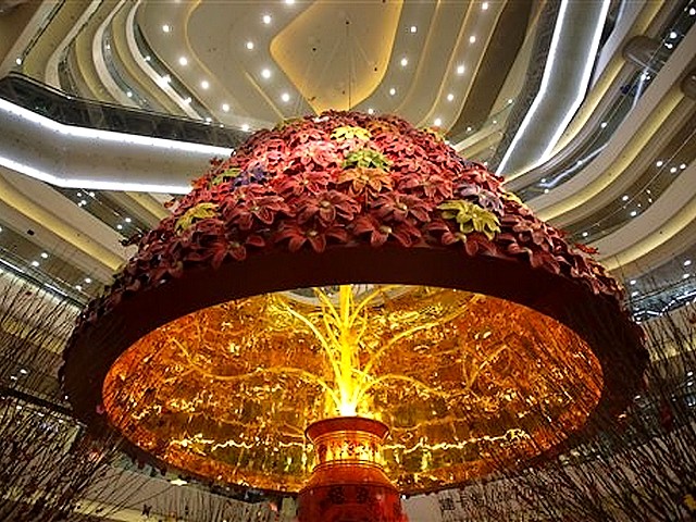 Chinese New Year Decoration at Shopping Mall in Hong Kong - Decoration for the Chinese New Year arranged at a shopping mall in Hong Kong (Jan 25, 2011). - , Chinese, New, Year, decoration, decorations, shopping, mall, Hong, Kong, holidays, holiday, festival, festivals, celebrations, celebration, places, place, holidays, holiday, travel, travels, tour, tours, trips, trip, excursion, excursions, 2011 - Decoration for the Chinese New Year arranged at a shopping mall in Hong Kong (Jan 25, 2011). Lösen Sie kostenlose Chinese New Year Decoration at Shopping Mall in Hong Kong Online Puzzle Spiele oder senden Sie Chinese New Year Decoration at Shopping Mall in Hong Kong Puzzle Spiel Gruß ecards  from puzzles-games.eu.. Chinese New Year Decoration at Shopping Mall in Hong Kong puzzle, Rätsel, puzzles, Puzzle Spiele, puzzles-games.eu, puzzle games, Online Puzzle Spiele, kostenlose Puzzle Spiele, kostenlose Online Puzzle Spiele, Chinese New Year Decoration at Shopping Mall in Hong Kong kostenlose Puzzle Spiel, Chinese New Year Decoration at Shopping Mall in Hong Kong Online Puzzle Spiel, jigsaw puzzles, Chinese New Year Decoration at Shopping Mall in Hong Kong jigsaw puzzle, jigsaw puzzle games, jigsaw puzzles games, Chinese New Year Decoration at Shopping Mall in Hong Kong Puzzle Spiel ecard, Puzzles Spiele ecards, Chinese New Year Decoration at Shopping Mall in Hong Kong Puzzle Spiel Gruß ecards