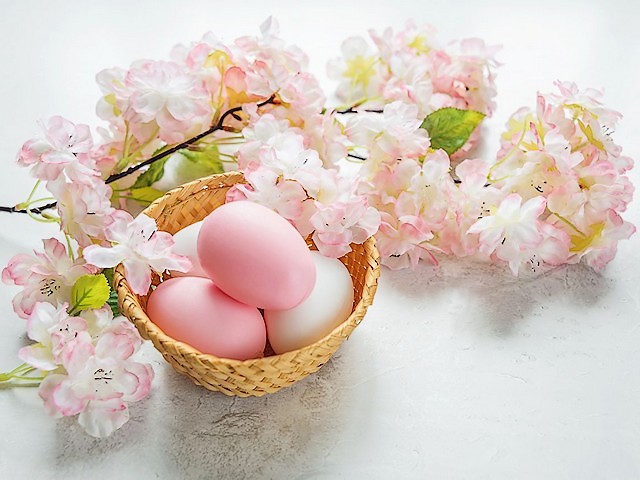 Easter Sakura - Easter card with pink and white Easter eggs in a wicker basket on the background of delicate pink flowers of the sakura cherry blossoms. - , Easter, Sakura, holiday, holidays, card, cards, pink, white, eggs, egg, wicker, basket, baskets, background, delicate, pink, flowers, flower, cherry, blossoms, blossom - Easter card with pink and white Easter eggs in a wicker basket on the background of delicate pink flowers of the sakura cherry blossoms. Lösen Sie kostenlose Easter Sakura Online Puzzle Spiele oder senden Sie Easter Sakura Puzzle Spiel Gruß ecards  from puzzles-games.eu.. Easter Sakura puzzle, Rätsel, puzzles, Puzzle Spiele, puzzles-games.eu, puzzle games, Online Puzzle Spiele, kostenlose Puzzle Spiele, kostenlose Online Puzzle Spiele, Easter Sakura kostenlose Puzzle Spiel, Easter Sakura Online Puzzle Spiel, jigsaw puzzles, Easter Sakura jigsaw puzzle, jigsaw puzzle games, jigsaw puzzles games, Easter Sakura Puzzle Spiel ecard, Puzzles Spiele ecards, Easter Sakura Puzzle Spiel Gruß ecards