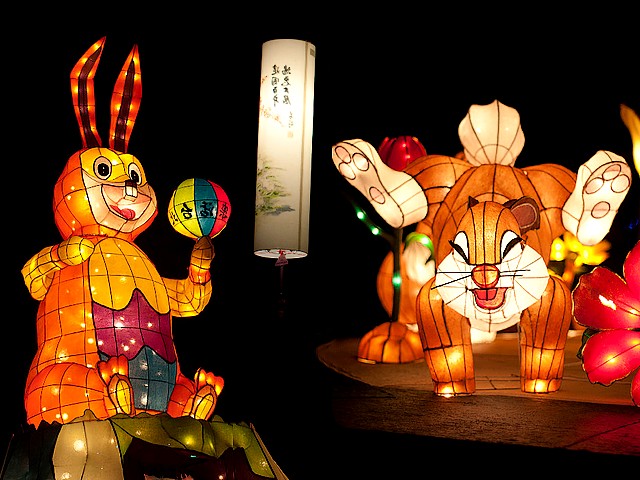 Lantern Festival Rabbits in Taipei Taiwan - Lanterns in shape of rabbits at the night show, during the Lantern Festival in Taipei, Taiwan (Feb 14, 2011). - , lantern, lanterns, festival, festivals, rabbits, rabbit, Taipei, Taiwan, holidays, holiday, show, shows, celebrations, celebration, places, place, travel, travels, tour, tours, trips, trip, excursion, excursions, shape, shapes, night, nights, 2011 - Lanterns in shape of rabbits at the night show, during the Lantern Festival in Taipei, Taiwan (Feb 14, 2011). Подреждайте безплатни онлайн Lantern Festival Rabbits in Taipei Taiwan пъзел игри или изпратете Lantern Festival Rabbits in Taipei Taiwan пъзел игра поздравителна картичка  от puzzles-games.eu.. Lantern Festival Rabbits in Taipei Taiwan пъзел, пъзели, пъзели игри, puzzles-games.eu, пъзел игри, online пъзел игри, free пъзел игри, free online пъзел игри, Lantern Festival Rabbits in Taipei Taiwan free пъзел игра, Lantern Festival Rabbits in Taipei Taiwan online пъзел игра, jigsaw puzzles, Lantern Festival Rabbits in Taipei Taiwan jigsaw puzzle, jigsaw puzzle games, jigsaw puzzles games, Lantern Festival Rabbits in Taipei Taiwan пъзел игра картичка, пъзели игри картички, Lantern Festival Rabbits in Taipei Taiwan пъзел игра поздравителна картичка