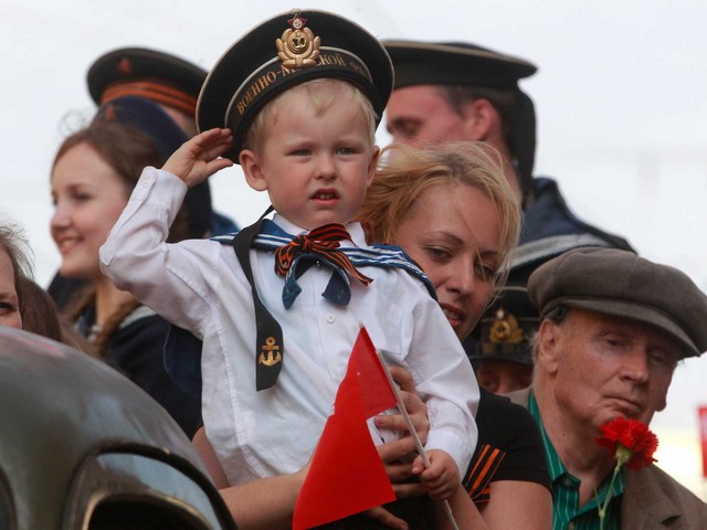 Victory Day Celebration in St.Petersburg Russia - A child, wearing in the uniform of the Soviet Navy, salutes at the celebration of the Victory Day in St.Petersburg, Russia on May 9, 2013, when was marked the 68th anniversary of victory over Nazi Germany in WWII. - , Victory, Day, days, celebration, celebrations, St.Petersburg, Russia, holiday, holidays, child, children, Soviet, Navy, uniform, uniforms, celebration, celebrations, May, 2013, 68th, anniversary, Nazi, Germany, WWII - A child, wearing in the uniform of the Soviet Navy, salutes at the celebration of the Victory Day in St.Petersburg, Russia on May 9, 2013, when was marked the 68th anniversary of victory over Nazi Germany in WWII. Решайте бесплатные онлайн Victory Day Celebration in St.Petersburg Russia пазлы игры или отправьте Victory Day Celebration in St.Petersburg Russia пазл игру приветственную открытку  из puzzles-games.eu.. Victory Day Celebration in St.Petersburg Russia пазл, пазлы, пазлы игры, puzzles-games.eu, пазл игры, онлайн пазл игры, игры пазлы бесплатно, бесплатно онлайн пазл игры, Victory Day Celebration in St.Petersburg Russia бесплатно пазл игра, Victory Day Celebration in St.Petersburg Russia онлайн пазл игра , jigsaw puzzles, Victory Day Celebration in St.Petersburg Russia jigsaw puzzle, jigsaw puzzle games, jigsaw puzzles games, Victory Day Celebration in St.Petersburg Russia пазл игра открытка, пазлы игры открытки, Victory Day Celebration in St.Petersburg Russia пазл игра приветственная открытка