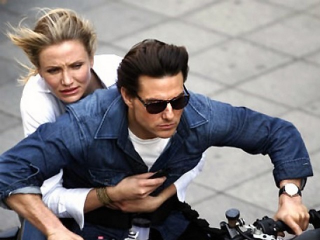 Knight and Day - Tom Cruise as the secret agent Roy Miler and Cameron Diaz as the woman of unbending spirit June Havens in 'Knight and Day'. - , Knight&Day, movie, movies, film, films, Tom, Cruise, secret, agent, agents, spy, spies, Roy, Miler, Cameron, Diaz, woman, womans, unbending, spirit, character, temper, nature, June, Havens - Tom Cruise as the secret agent Roy Miler and Cameron Diaz as the woman of unbending spirit June Havens in 'Knight and Day'. Resuelve rompecabezas en línea gratis Knight and Day juegos puzzle o enviar Knight and Day juego de puzzle tarjetas electrónicas de felicitación  de puzzles-games.eu.. Knight and Day puzzle, puzzles, rompecabezas juegos, puzzles-games.eu, juegos de puzzle, juegos en línea del rompecabezas, juegos gratis puzzle, juegos en línea gratis rompecabezas, Knight and Day juego de puzzle gratuito, Knight and Day juego de rompecabezas en línea, jigsaw puzzles, Knight and Day jigsaw puzzle, jigsaw puzzle games, jigsaw puzzles games, Knight and Day rompecabezas de juego tarjeta electrónica, juegos de puzzles tarjetas electrónicas, Knight and Day puzzle tarjeta electrónica de felicitación