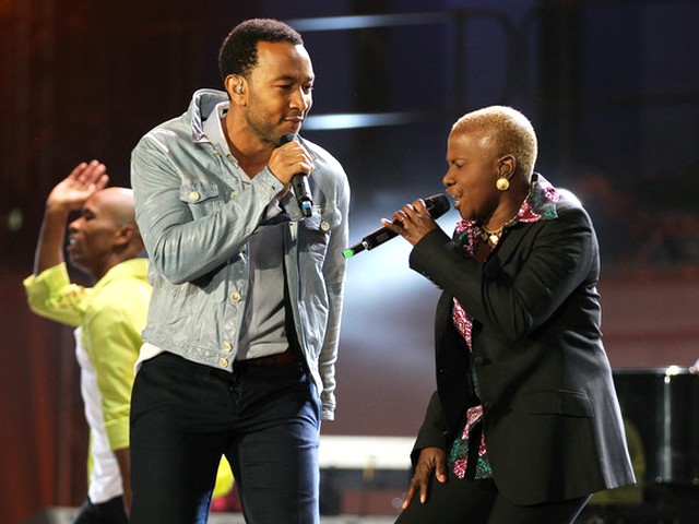 World Cup 2010 Kick-off Concert John Legend and Angelique Kidjo - The US singer John Legend and Angelique Kidjo of Benin perform on stage during the Kick-off Celebration concert for the FIFA World Cup 2010 at the Orlando stadium in Soweto, Johannesburg, South Africa (June 10, 2010). - , World, Cup, 2010, Kick-off, concert, concerts, John, Legend, Angelique, Kidjo, music, musics, performance, performances, party, parties, show, shows, celebration, celebrations, sport, sports, tournament, tournaments, US, singer, singers, Benin, stage, stages, FIFA, Orlando, stadium, stadiums, Soweto, Johannesburg, South, Africa - The US singer John Legend and Angelique Kidjo of Benin perform on stage during the Kick-off Celebration concert for the FIFA World Cup 2010 at the Orlando stadium in Soweto, Johannesburg, South Africa (June 10, 2010). Lösen Sie kostenlose World Cup 2010 Kick-off Concert John Legend and Angelique Kidjo Online Puzzle Spiele oder senden Sie World Cup 2010 Kick-off Concert John Legend and Angelique Kidjo Puzzle Spiel Gruß ecards  from puzzles-games.eu.. World Cup 2010 Kick-off Concert John Legend and Angelique Kidjo puzzle, Rätsel, puzzles, Puzzle Spiele, puzzles-games.eu, puzzle games, Online Puzzle Spiele, kostenlose Puzzle Spiele, kostenlose Online Puzzle Spiele, World Cup 2010 Kick-off Concert John Legend and Angelique Kidjo kostenlose Puzzle Spiel, World Cup 2010 Kick-off Concert John Legend and Angelique Kidjo Online Puzzle Spiel, jigsaw puzzles, World Cup 2010 Kick-off Concert John Legend and Angelique Kidjo jigsaw puzzle, jigsaw puzzle games, jigsaw puzzles games, World Cup 2010 Kick-off Concert John Legend and Angelique Kidjo Puzzle Spiel ecard, Puzzles Spiele ecards, World Cup 2010 Kick-off Concert John Legend and Angelique Kidjo Puzzle Spiel Gruß ecards