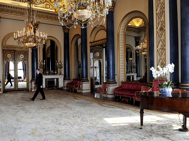 Buckingham Palace Music Room London England - Room in the Buckingham Palace, London, England, called 'Music Room', which will be used for the wedding reception of Prince William and Kate Middleton on 29 April 2011. - , Buckingham, palace, palaces, music, room, rooms, London, England, place, places, show, shows, travel, travel, tour, tours, celebrities, celebrity, ceremony, ceremonies, event, events, entertainment, entertainments, wedding, reception, receptions, prince, princes, William, Kate, Middleton, April, 2011 - Room in the Buckingham Palace, London, England, called 'Music Room', which will be used for the wedding reception of Prince William and Kate Middleton on 29 April 2011. Solve free online Buckingham Palace Music Room London England puzzle games or send Buckingham Palace Music Room London England puzzle game greeting ecards  from puzzles-games.eu.. Buckingham Palace Music Room London England puzzle, puzzles, puzzles games, puzzles-games.eu, puzzle games, online puzzle games, free puzzle games, free online puzzle games, Buckingham Palace Music Room London England free puzzle game, Buckingham Palace Music Room London England online puzzle game, jigsaw puzzles, Buckingham Palace Music Room London England jigsaw puzzle, jigsaw puzzle games, jigsaw puzzles games, Buckingham Palace Music Room London England puzzle game ecard, puzzles games ecards, Buckingham Palace Music Room London England puzzle game greeting ecard