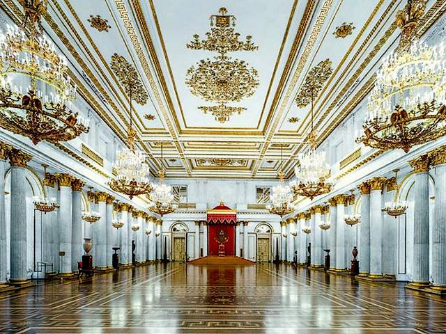 St.Georges Hall Winter Palace St.Petersburg Russia puzzle game 