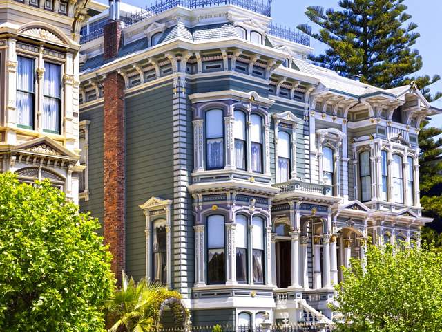 Victorian houses in Pacific Heights San Francisco California пъзел игра 