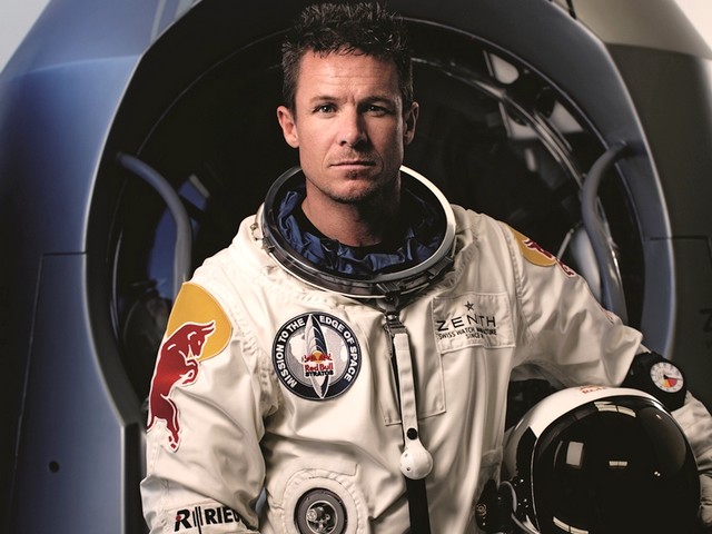 Felix Baumgartner World Record for Skydiving - The 43-year-old Austrian pilot and athlete Felix Baumgartner (born on 20 April 1969 in Salzburg, Austria) who was nominated for a World Sports Award for 'Extreme Sports' in London, England, set the world record for skydiving from approximately 39 kilometres (24 miles) inside the stratosphere, nearly from the edge of space. During this mission called  'Red Bull Stratos', Baumgartner broke the sound barrier, reaching an supersonic speed of 1,342 kilometres per hour (834 mph), or Mach 1.24, before to land safely in Roswell, the eastern desert of New Mexico on October 14, 2012. - , Felix, Baumgartner, world, record, records, skydiving, Austrian, sport, sports, celebrities, celebrity, pilot, pilots, athlete, athletes, April, 1969, Salzburg, Austria, award, awards, extreme, London, England, kilometres, kilometre, km, miles, mile, mi, stratosphere, edge, space, mission, missions, Red, Bull, Stratos, sound, barrier, barriers, supersonic, speed, speeds, hour, hours, mach, Roswell, eastern, desert, deserts, New, Mexico, October, 2012 - The 43-year-old Austrian pilot and athlete Felix Baumgartner (born on 20 April 1969 in Salzburg, Austria) who was nominated for a World Sports Award for 'Extreme Sports' in London, England, set the world record for skydiving from approximately 39 kilometres (24 miles) inside the stratosphere, nearly from the edge of space. During this mission called  'Red Bull Stratos', Baumgartner broke the sound barrier, reaching an supersonic speed of 1,342 kilometres per hour (834 mph), or Mach 1.24, before to land safely in Roswell, the eastern desert of New Mexico on October 14, 2012. Resuelve rompecabezas en línea gratis Felix Baumgartner World Record for Skydiving juegos puzzle o enviar Felix Baumgartner World Record for Skydiving juego de puzzle tarjetas electrónicas de felicitación  de puzzles-games.eu.. Felix Baumgartner World Record for Skydiving puzzle, puzzles, rompecabezas juegos, puzzles-games.eu, juegos de puzzle, juegos en línea del rompecabezas, juegos gratis puzzle, juegos en línea gratis rompecabezas, Felix Baumgartner World Record for Skydiving juego de puzzle gratuito, Felix Baumgartner World Record for Skydiving juego de rompecabezas en línea, jigsaw puzzles, Felix Baumgartner World Record for Skydiving jigsaw puzzle, jigsaw puzzle games, jigsaw puzzles games, Felix Baumgartner World Record for Skydiving rompecabezas de juego tarjeta electrónica, juegos de puzzles tarjetas electrónicas, Felix Baumgartner World Record for Skydiving puzzle tarjeta electrónica de felicitación