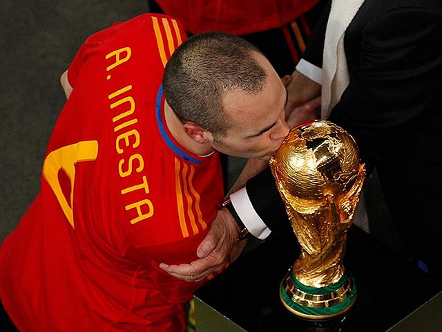 World Cup 2010 Champion Andres Iniesta pecks the Trophy - The Spain's midfielder and goal scorer Andres Iniesta pecks the Trophy after the last whistle of the FIFA World Cup 2010 Champion final match between Spain and the Netherlands at the Soccer City stadium in Johannesburg, South Africa (July 11, 2010). - , World, Cup, 2010, Champion, Andres, Iniesta, trophy, trphies, sport, sports, tournament, tournaments, match, matches, soccer, soccers, football, footballs, midfielder, midfieldrs, goal, goals, scorer, scorers, whistle, whistles, final, Spain, Netherlands, Soccer, City, stadium, stadiums, Johannesburg, South, Africa - The Spain's midfielder and goal scorer Andres Iniesta pecks the Trophy after the last whistle of the FIFA World Cup 2010 Champion final match between Spain and the Netherlands at the Soccer City stadium in Johannesburg, South Africa (July 11, 2010). Solve free online World Cup 2010 Champion Andres Iniesta pecks the Trophy puzzle games or send World Cup 2010 Champion Andres Iniesta pecks the Trophy puzzle game greeting ecards  from puzzles-games.eu.. World Cup 2010 Champion Andres Iniesta pecks the Trophy puzzle, puzzles, puzzles games, puzzles-games.eu, puzzle games, online puzzle games, free puzzle games, free online puzzle games, World Cup 2010 Champion Andres Iniesta pecks the Trophy free puzzle game, World Cup 2010 Champion Andres Iniesta pecks the Trophy online puzzle game, jigsaw puzzles, World Cup 2010 Champion Andres Iniesta pecks the Trophy jigsaw puzzle, jigsaw puzzle games, jigsaw puzzles games, World Cup 2010 Champion Andres Iniesta pecks the Trophy puzzle game ecard, puzzles games ecards, World Cup 2010 Champion Andres Iniesta pecks the Trophy puzzle game greeting ecard