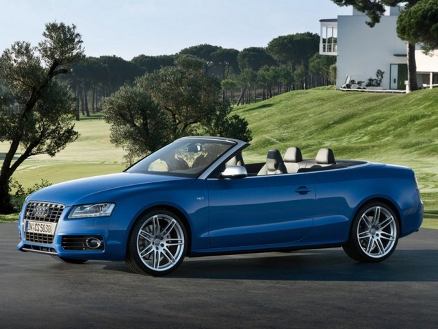 Audi S5 Cabriolet 2010 - Audi S5 Cabriolet 2010 arrives as standard with servotronics, seven-speed S tronic and a quattro drive. The 18 inch castaluminum wheels of Audi S5 are shod with 245/40 tires. The Audi S5 Cabriolet looks exclusive and athletic in Sprint Blue and a pearl effect paint. - , Audi, S5, Cabriolet, 2010, autos, auto, cars, car, automobiles, automobile, sport - Audi S5 Cabriolet 2010 arrives as standard with servotronics, seven-speed S tronic and a quattro drive. The 18 inch castaluminum wheels of Audi S5 are shod with 245/40 tires. The Audi S5 Cabriolet looks exclusive and athletic in Sprint Blue and a pearl effect paint. Решайте бесплатные онлайн Audi S5 Cabriolet 2010 пазлы игры или отправьте Audi S5 Cabriolet 2010 пазл игру приветственную открытку  из puzzles-games.eu.. Audi S5 Cabriolet 2010 пазл, пазлы, пазлы игры, puzzles-games.eu, пазл игры, онлайн пазл игры, игры пазлы бесплатно, бесплатно онлайн пазл игры, Audi S5 Cabriolet 2010 бесплатно пазл игра, Audi S5 Cabriolet 2010 онлайн пазл игра , jigsaw puzzles, Audi S5 Cabriolet 2010 jigsaw puzzle, jigsaw puzzle games, jigsaw puzzles games, Audi S5 Cabriolet 2010 пазл игра открытка, пазлы игры открытки, Audi S5 Cabriolet 2010 пазл игра приветственная открытка