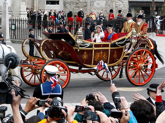Royal Wedding England Prince William and Catherine Duchess of Cambridge in 1902 State Landau leaving Westminster Abbey London - Prince William, Duke of Cambridge and his wife Catherine, Duchess of Cambridge, are leaving Westminster Abbey in the royal carriage 1902 State Landau, on the way to Buckingham Palace, after ceremony of the their wedding, on April 29, 2011 in London, England. - , Royal, wedding, weddings, England, prince, princes, William, Catherine, duchess, duchesses, Cambridge, 1902, State, Landau, Westminster, abbey, abbeys, London, show, shows, celebrities, celebrity, ceremony, ceremonies, event, events, entertainment, entertainments, place, places, travel, travels, tour, tours, duke, dukes, wife, wifes, carriage, carriages, way, ways, Buckingham, palace, palaces, April, 2011 - Prince William, Duke of Cambridge and his wife Catherine, Duchess of Cambridge, are leaving Westminster Abbey in the royal carriage 1902 State Landau, on the way to Buckingham Palace, after ceremony of the their wedding, on April 29, 2011 in London, England. Решайте бесплатные онлайн Royal Wedding England Prince William and Catherine Duchess of Cambridge in 1902 State Landau leaving Westminster Abbey London пазлы игры или отправьте Royal Wedding England Prince William and Catherine Duchess of Cambridge in 1902 State Landau leaving Westminster Abbey London пазл игру приветственную открытку  из puzzles-games.eu.. Royal Wedding England Prince William and Catherine Duchess of Cambridge in 1902 State Landau leaving Westminster Abbey London пазл, пазлы, пазлы игры, puzzles-games.eu, пазл игры, онлайн пазл игры, игры пазлы бесплатно, бесплатно онлайн пазл игры, Royal Wedding England Prince William and Catherine Duchess of Cambridge in 1902 State Landau leaving Westminster Abbey London бесплатно пазл игра, Royal Wedding England Prince William and Catherine Duchess of Cambridge in 1902 State Landau leaving Westminster Abbey London онлайн пазл игра , jigsaw puzzles, Royal Wedding England Prince William and Catherine Duchess of Cambridge in 1902 State Landau leaving Westminster Abbey London jigsaw puzzle, jigsaw puzzle games, jigsaw puzzles games, Royal Wedding England Prince William and Catherine Duchess of Cambridge in 1902 State Landau leaving Westminster Abbey London пазл игра открытка, пазлы игры открытки, Royal Wedding England Prince William and Catherine Duchess of Cambridge in 1902 State Landau leaving Westminster Abbey London пазл игра приветственная открытка