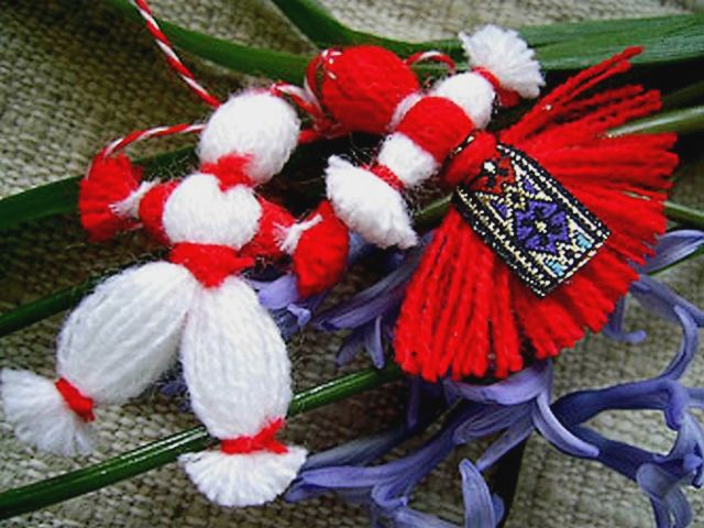 Martenitsa Pijo and Penda in Bulgaria - 'Pijo and Penda' is the most typical martenitsa in Bulgaria, the two small dolls in red and white, which according to the folklore are symbol of the sense for family happiness and understanding. - , martenitsa, martenitsi, Pijo, Penda, holidays, holiday, festival, festivals, celebrations, celebration, places, place, travel, travels, tour, tours, trips, trip, excursion, excursions, most, typical, two, small, dolls, doll, red, white, folklore, symbol, symbols, sense, senses, family, families, happiness, understanding - 'Pijo and Penda' is the most typical martenitsa in Bulgaria, the two small dolls in red and white, which according to the folklore are symbol of the sense for family happiness and understanding. Lösen Sie kostenlose Martenitsa Pijo and Penda in Bulgaria Online Puzzle Spiele oder senden Sie Martenitsa Pijo and Penda in Bulgaria Puzzle Spiel Gruß ecards  from puzzles-games.eu.. Martenitsa Pijo and Penda in Bulgaria puzzle, Rätsel, puzzles, Puzzle Spiele, puzzles-games.eu, puzzle games, Online Puzzle Spiele, kostenlose Puzzle Spiele, kostenlose Online Puzzle Spiele, Martenitsa Pijo and Penda in Bulgaria kostenlose Puzzle Spiel, Martenitsa Pijo and Penda in Bulgaria Online Puzzle Spiel, jigsaw puzzles, Martenitsa Pijo and Penda in Bulgaria jigsaw puzzle, jigsaw puzzle games, jigsaw puzzles games, Martenitsa Pijo and Penda in Bulgaria Puzzle Spiel ecard, Puzzles Spiele ecards, Martenitsa Pijo and Penda in Bulgaria Puzzle Spiel Gruß ecards
