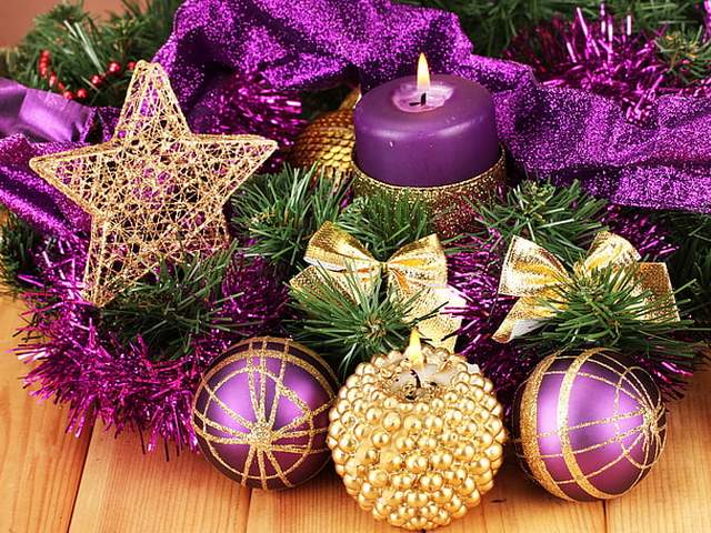Purple and Gold Christmas Ornaments Wallpaper - Wallpaper with flamboyant Christmas ornaments composition in gold and purple hues, lighted candles and balls, arranged on a wreath, wrapped with purple ribbon and a glittering star, placed on a wooden surface.<br />
Purple (or violet) has traditionally been the primary color of Advent, a Christian season of preparation for the Nativity of Christ at Christmas.<br />
The tradition of lighting candles on Christmas comes from the Jewish 'Feast of Lights' or Hanukkah. They mark the birth of Jesus Christ who is the Light of the World. - , purple, gold, Christmas, ornaments, ornament, wallpaper, wallpapers, holiday, holidays, flamboyant, composition, hues, hue, candles, candle, balls, ball, wreath, ribbon, star, stars, wooden, surface, violet, traditionally, primary, color, Advent, Christian, season, preparation, Nativity, Christ, tradition, Jewish, feast, lights, light, Hanukkah, birth, Jesus, world - Wallpaper with flamboyant Christmas ornaments composition in gold and purple hues, lighted candles and balls, arranged on a wreath, wrapped with purple ribbon and a glittering star, placed on a wooden surface.<br />
Purple (or violet) has traditionally been the primary color of Advent, a Christian season of preparation for the Nativity of Christ at Christmas.<br />
The tradition of lighting candles on Christmas comes from the Jewish 'Feast of Lights' or Hanukkah. They mark the birth of Jesus Christ who is the Light of the World. Решайте бесплатные онлайн Purple and Gold Christmas Ornaments Wallpaper пазлы игры или отправьте Purple and Gold Christmas Ornaments Wallpaper пазл игру приветственную открытку  из puzzles-games.eu.. Purple and Gold Christmas Ornaments Wallpaper пазл, пазлы, пазлы игры, puzzles-games.eu, пазл игры, онлайн пазл игры, игры пазлы бесплатно, бесплатно онлайн пазл игры, Purple and Gold Christmas Ornaments Wallpaper бесплатно пазл игра, Purple and Gold Christmas Ornaments Wallpaper онлайн пазл игра , jigsaw puzzles, Purple and Gold Christmas Ornaments Wallpaper jigsaw puzzle, jigsaw puzzle games, jigsaw puzzles games, Purple and Gold Christmas Ornaments Wallpaper пазл игра открытка, пазлы игры открытки, Purple and Gold Christmas Ornaments Wallpaper пазл игра приветственная открытка